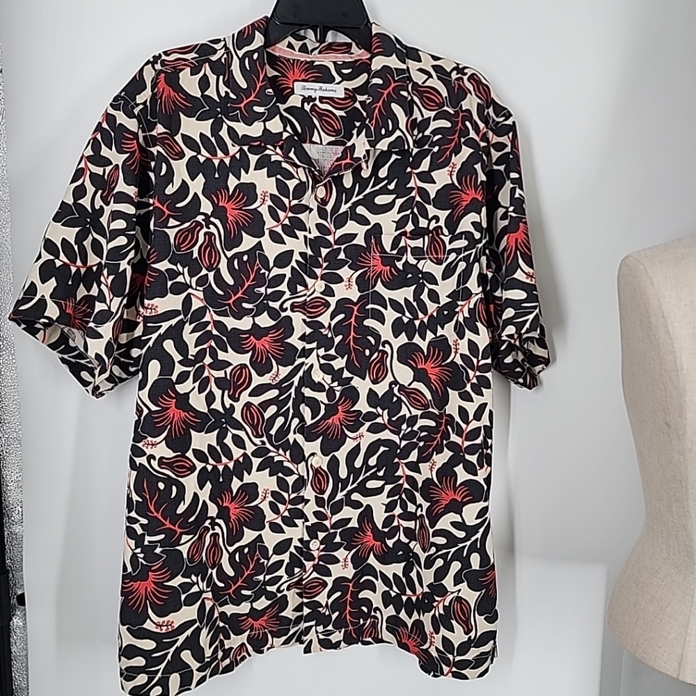 Tommy Bahama Size XL Silk Blend Island Zone Hawaiian Shirt Short Sleeve Button